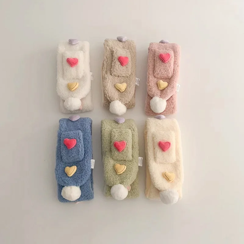 2-6 Years Korean Style Children's Scarf New Girls Winter Ins Cartoon Love Thickened Cross Baby Scarf