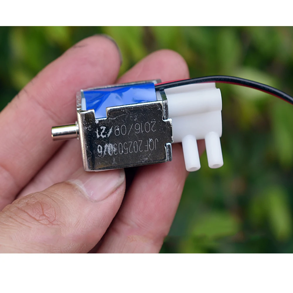 Mini Elettrovalvola A 2 Posizioni Micro Valvola Aria A 3 Vie Dc6V 12V Valvola Gas Aria Elettrica 1-In 2-Out Controllo Elettrico Scarico Massaggio