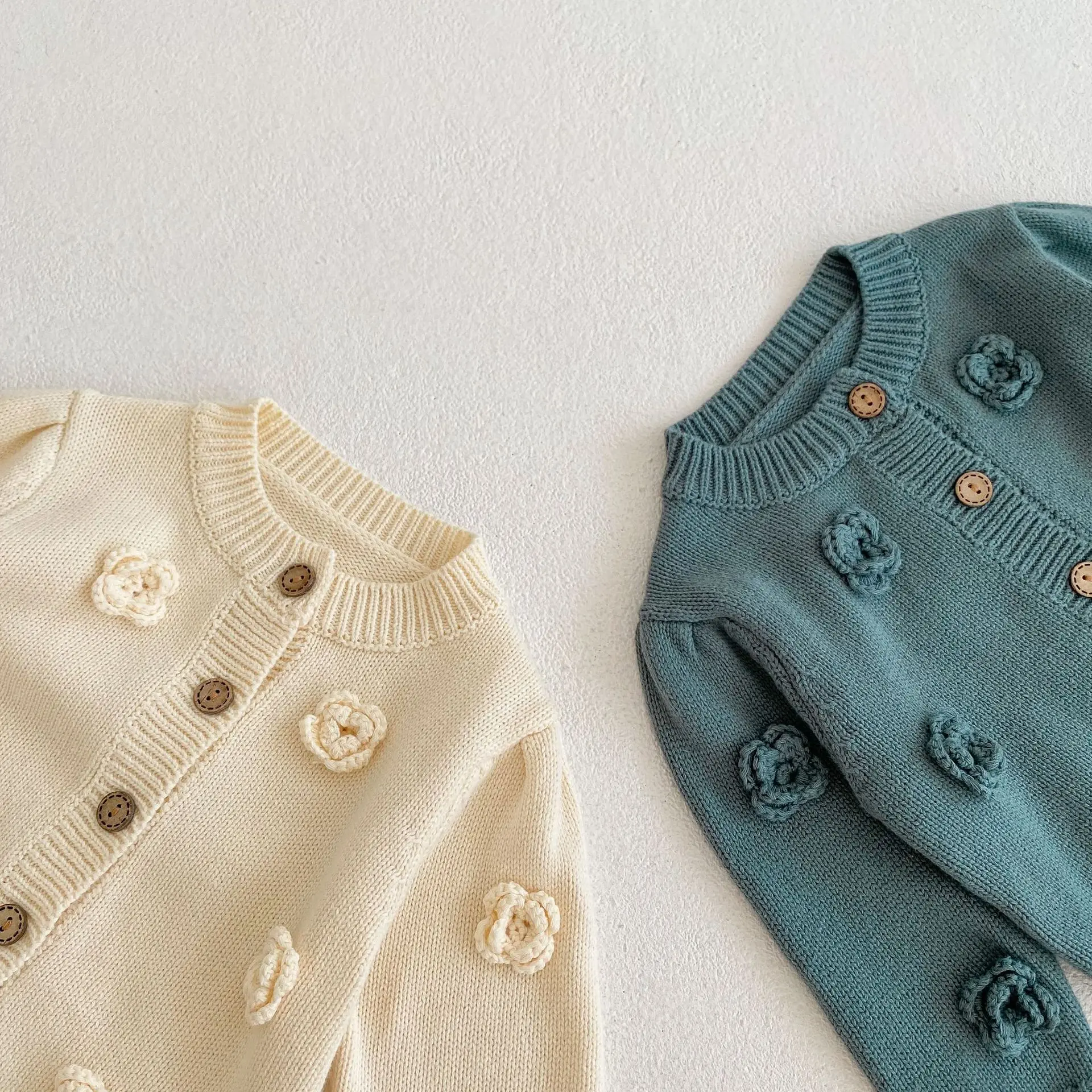 Baby Girls Sweater 0-3T Flower Baby Girl Sweater Cardigan Elegant Newborn Kid Knitted Baby Clothes Winter Knit Coat Floral Jacket Knitwear