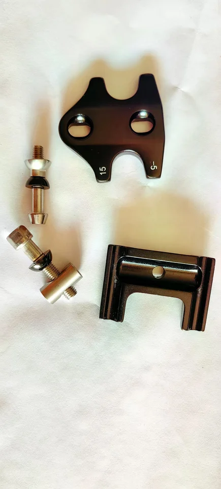 ジャイアント TCR ADV ロードバイク シートポスト クランプ