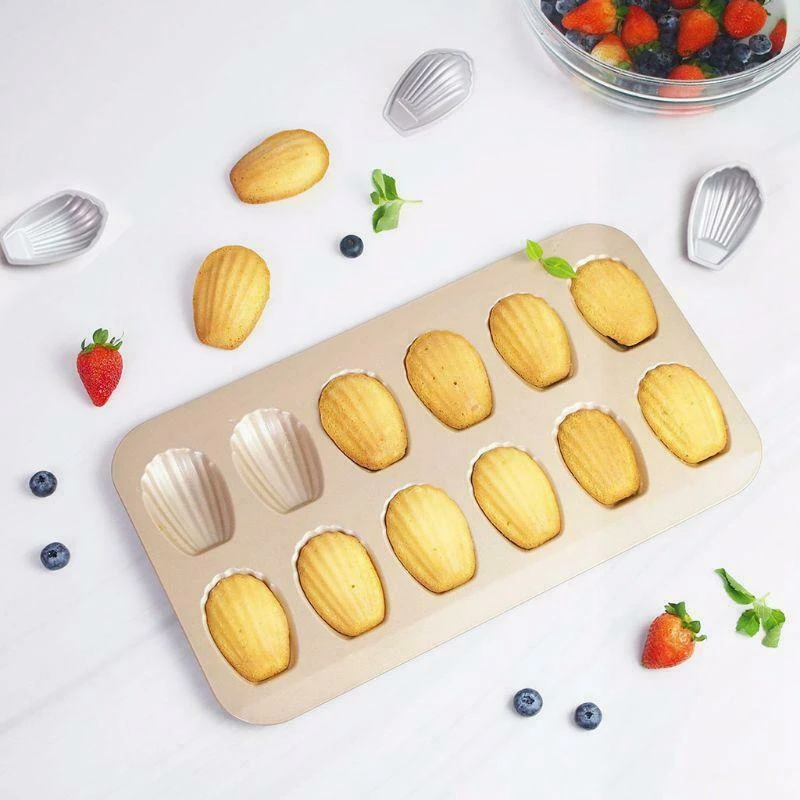 Shell Shaped Nonstick Madeleine Pan Carbon Steel Mold Baking Mould Tools 12Cup cake mould