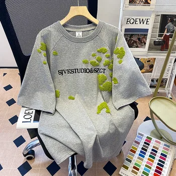 Short-sleeved T-shirts Women's Summer 2025 New Embroidered Flower Medium Long Loose All Match Niche Crew Neck Top 1