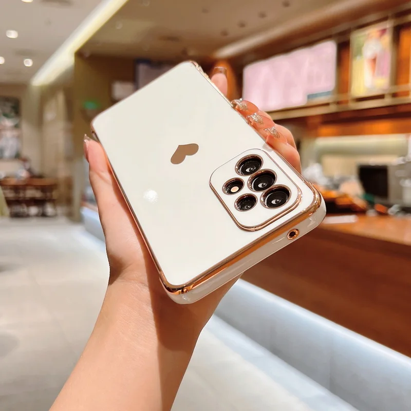 Luxury Love Heart Pattern Silicone Soft Case with Plating Finish