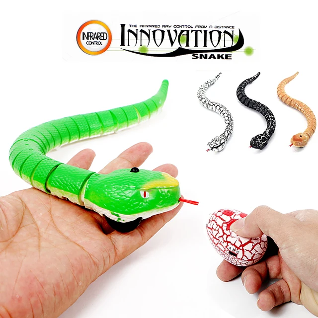 Wireless Remote Control RC Snake Toy with Egg-shaped Controller For Cat,Realistic Rattlesnake Joke Scary Trick Interactive Toys 2