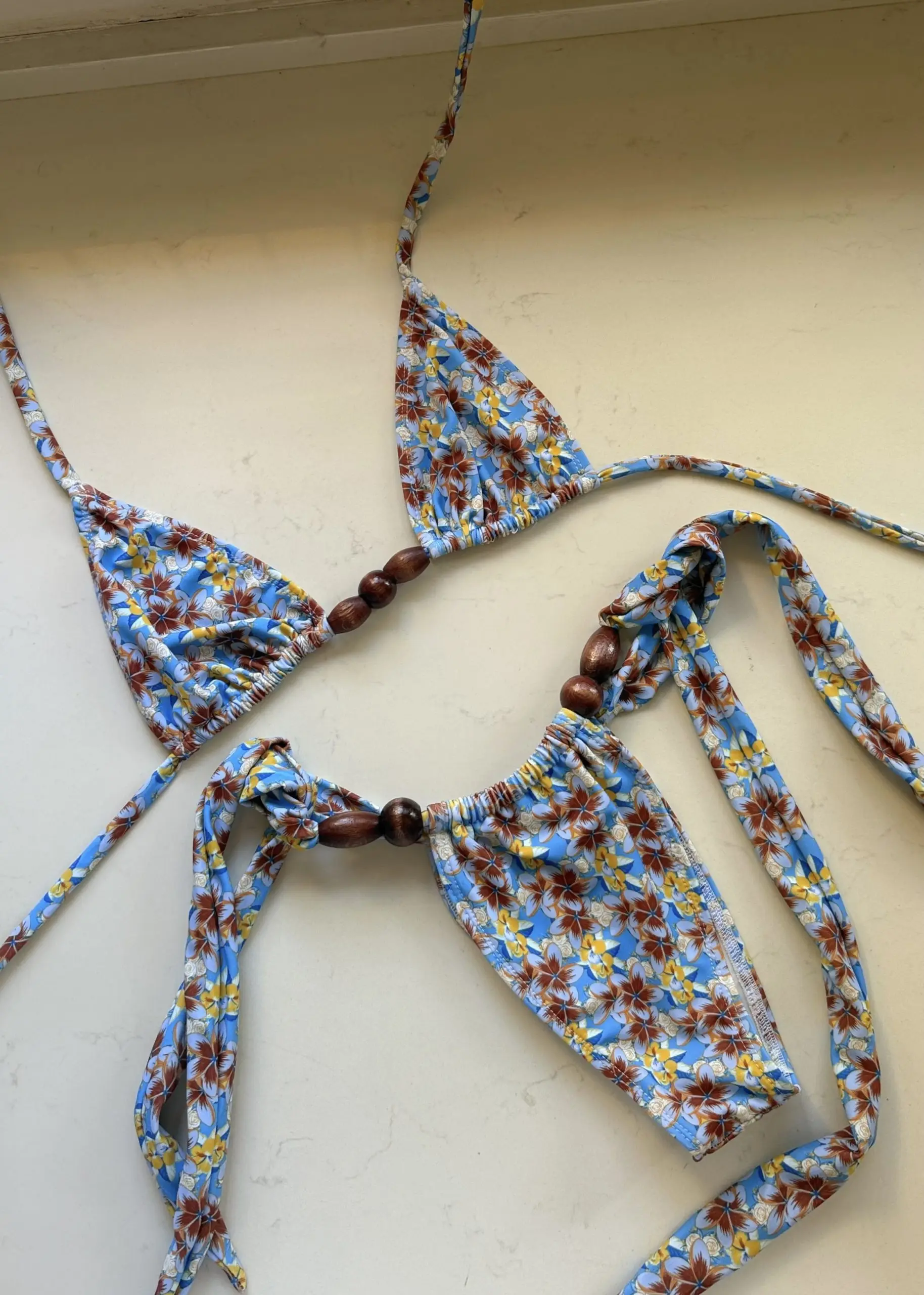 Nuovo Sexy Bikini Brasiliano - Confronto colori e stili
