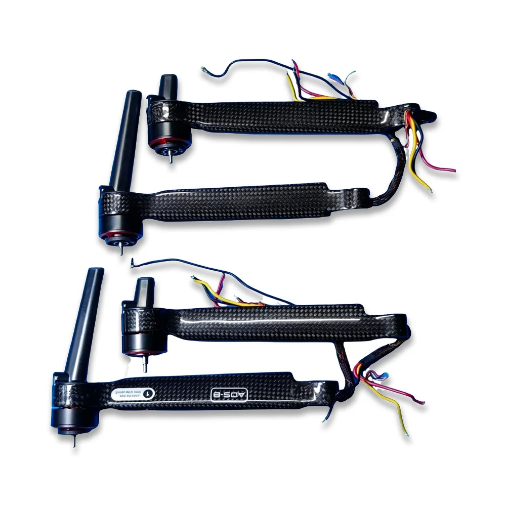 Ensemble de 4 bras de drone Autel EVO II en fibre de carbone, présentés en éventail.