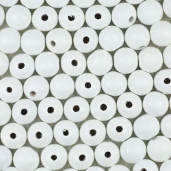 Vibrant 20mm Round Wooden Beads for Handmade Jewelry and DIY Crafts (White)