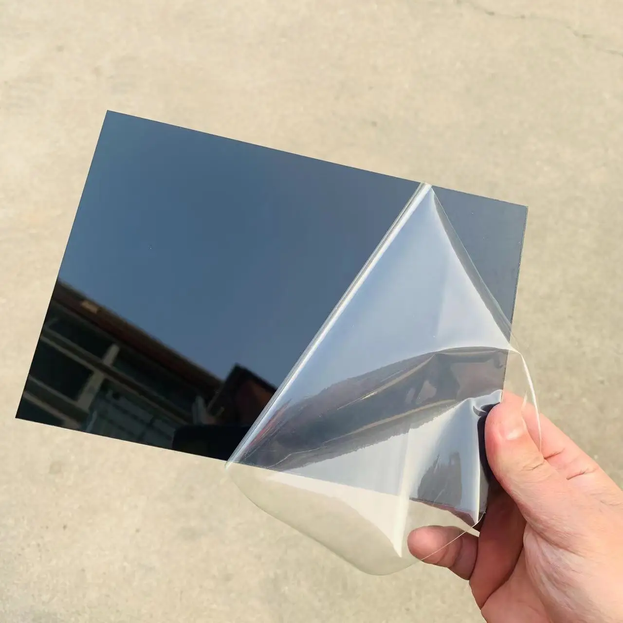 Size208x147x1mm940nmTransmission93ClearSurfaceIRPassFilter