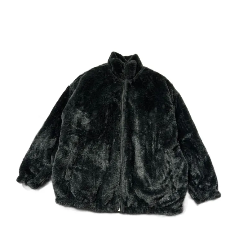 

Plush coat standing collar short loose version version solid color hem elastic design warm and comfortable autumn/Winter 2023