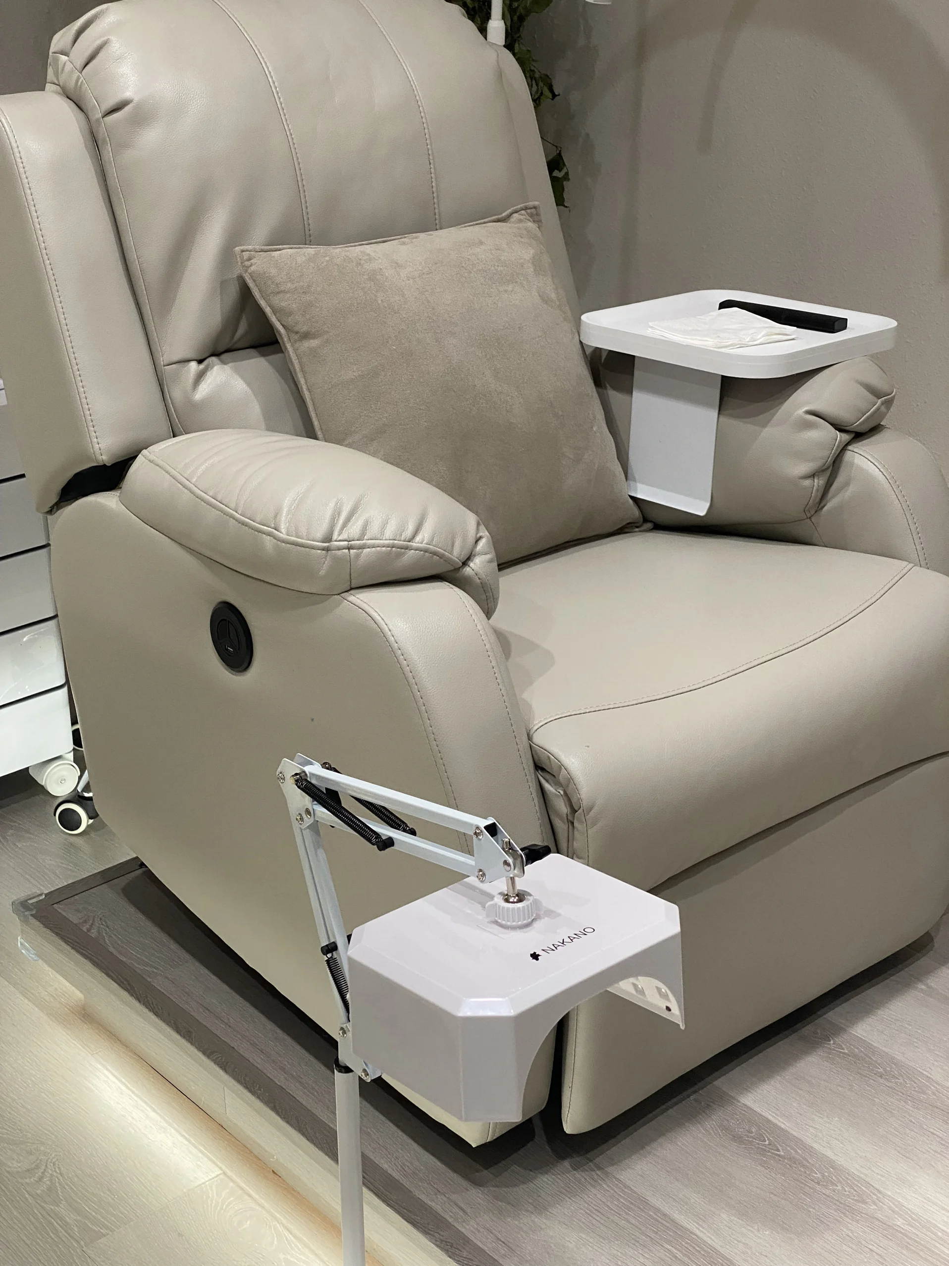 NAKANO 2025 새로운 도착 전문 고전력 도매 발 네일 램프 네일 건조기 라이트 휴대용 UV LED 네일 램프