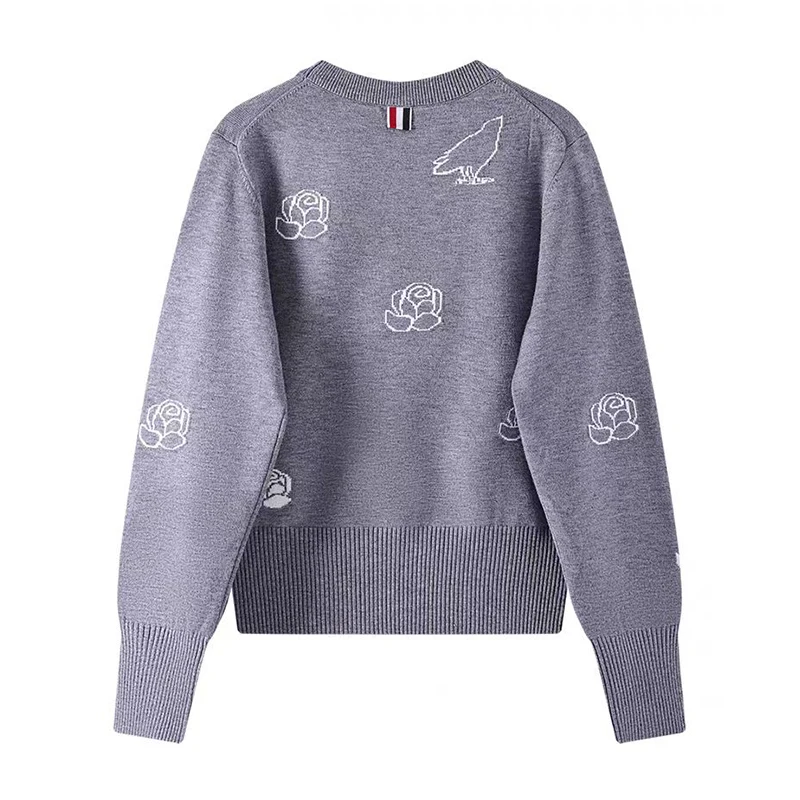 Golf Clothing Autumn New Product Women's Outdoor Sports Jacket Comfortable Round Neck Sweater Multi functional Knitted Thin Top