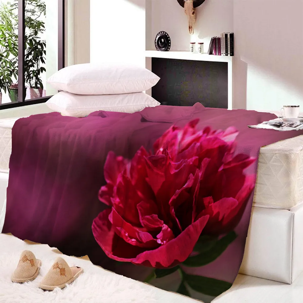 

Plaid for Beds Flower Printed Coral Fleece Blanket on The Bed Soft Warm Flannel Bedspread on Bed Queen King Blanket for Winter