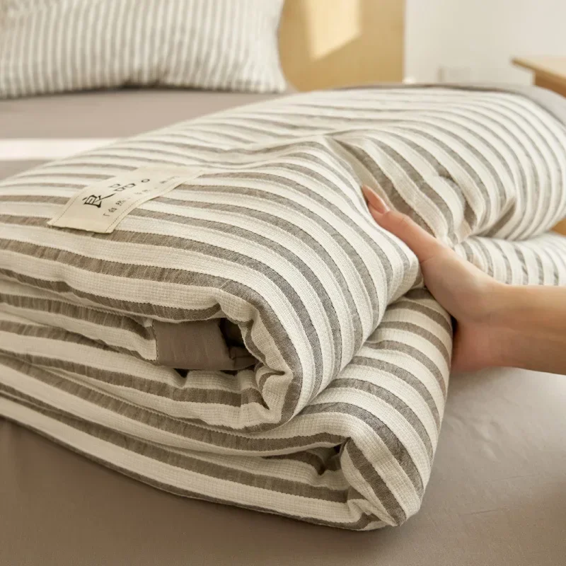 New High-end Jacquard Summer Quilt Cotton Fabric Soya Fibre Filling Thin Comforter Soft Skin Fiendly Summer Blanket summer quilt summer quilt set bed comforter