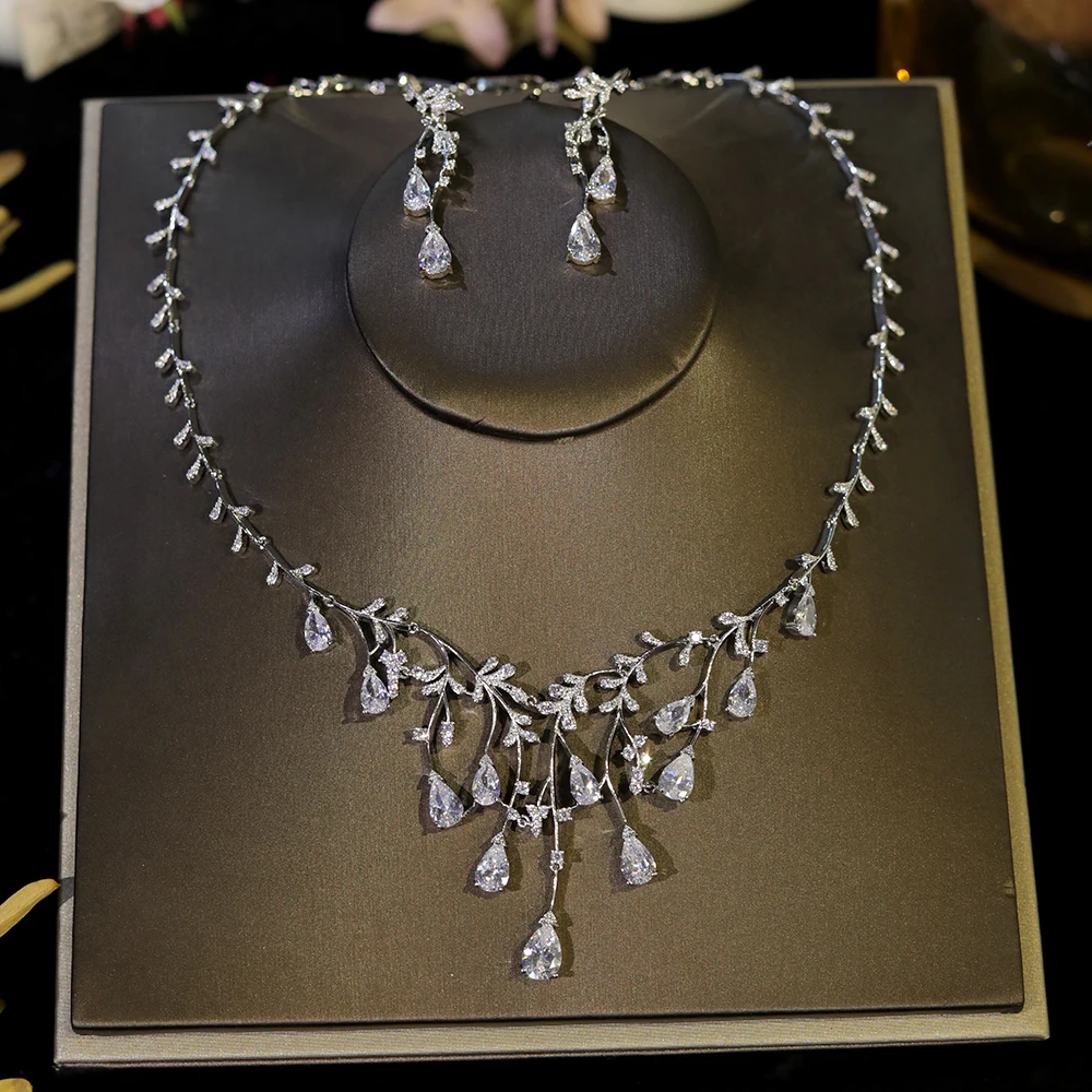 ASNORA 2024 Nuovo set di gioielli a goccia d'acqua Collana di fidanzamento per matrimonio per donna Regalo damigella d'onore_voghion.com