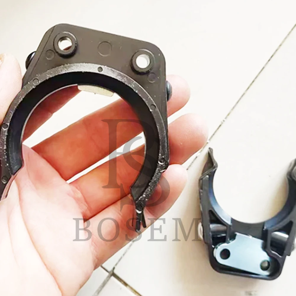 DES BT30 BT40 공구 그리퍼, CNC 머시닝 센터 공구 매거진 부품