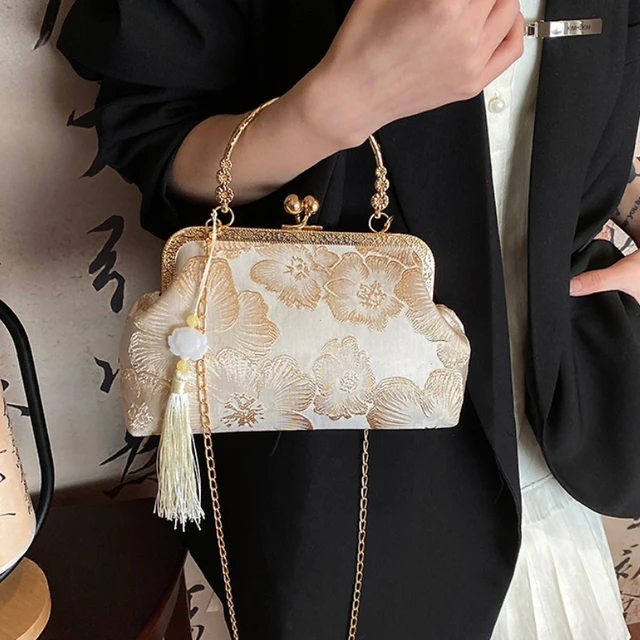 Chinese Style Embroidered Shoulder Bag Elegant Handbag Retro Small Square Bag Wedding Party Luxury Designer Women Evening Clutch 2