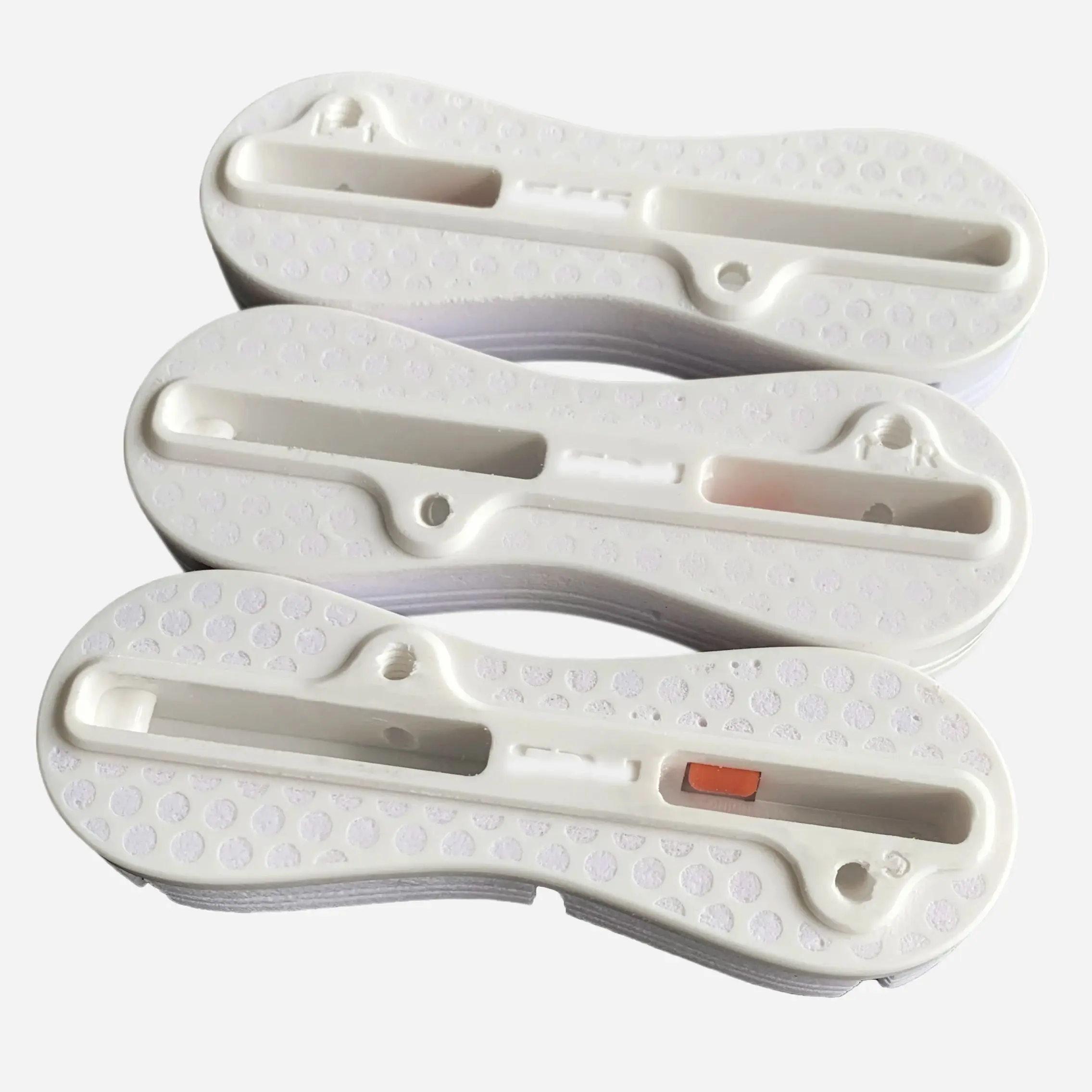 White Color PVC Foam Surfboard Fin Box Easy To Install Rudder Slot Fin Boxes Side 9 Degree Box + Center 0 Degree