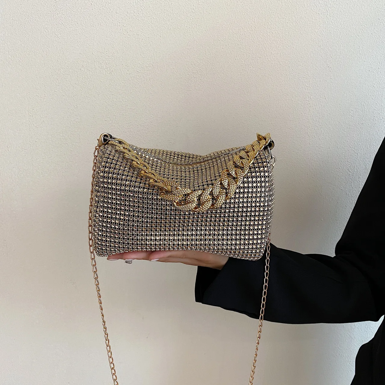 Modische Damen-Einkaufstasche, schicke Bankett-Tasche, stilvolle Umhängetasche mit hellem Diamant, modische Handtasche mit glänzenden Diamanten, Umhängetasche – Detail 24