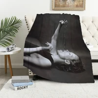 Thick Blanket Fluffy Vintage Sexy Supermodel Kate Moss Microfiber Bedding King Lid Bed Blankets for Decorative Sofa Knee Fleece 2