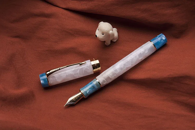 Jinhao 100 ״Ͼ  ȥ   ,   , л Ͻ ʱ, 繫 