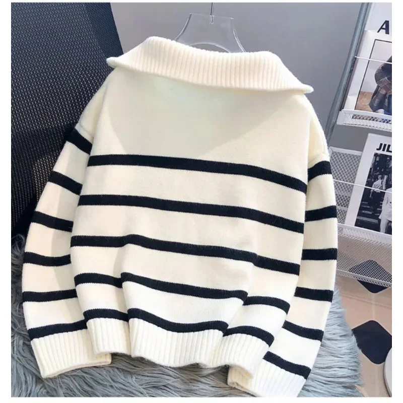Sweater pullover women Spring and Autumn underwear 2024 New zipper stripe underlay short style popular premium sweater female 3