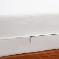 Waterproof Mattress Protector with Zipper Soft & Breathable & Noiseless Antibacterial, Anti-mite Mattress Cover , Queen/King 4