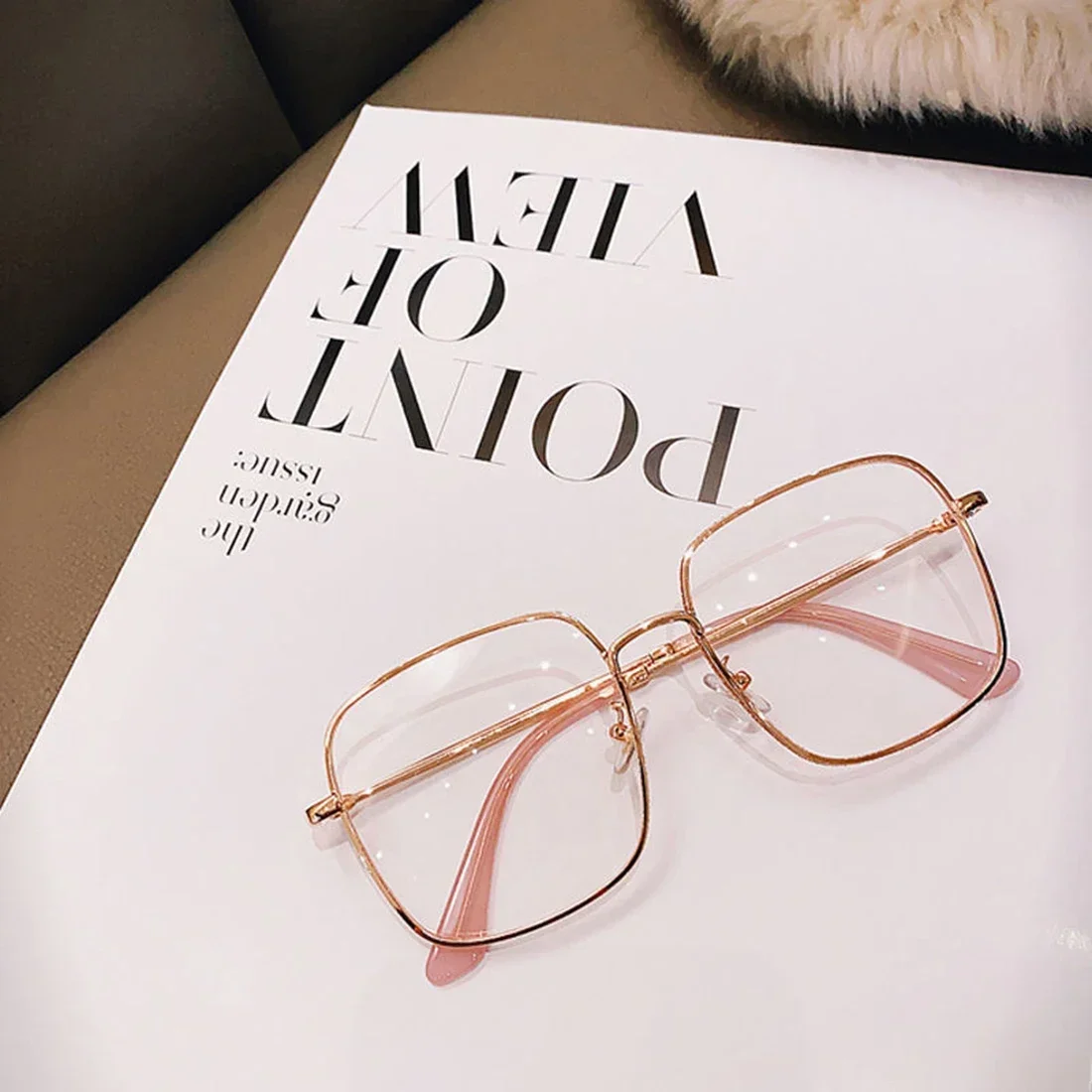 Vintage Big Square Metal Glitter Frame Glasses Anti Blue Light Women Elegant Fashion Optical Eyewear Eyeglasses