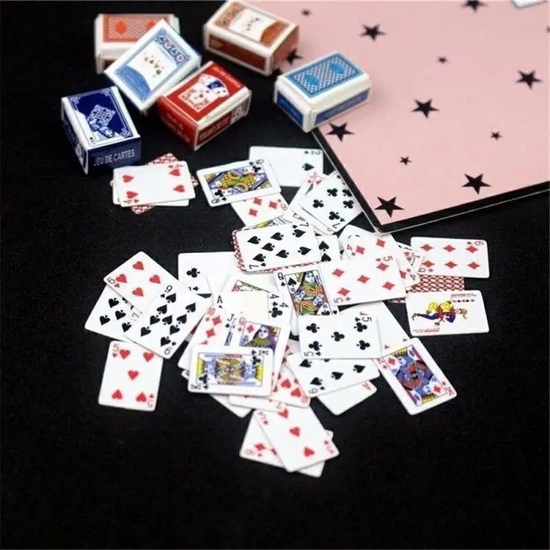 

Toy Compact Relieve Stress High-profile Color Matching Environmental Friendly Interesting Mini Poker Set Game Three-dimensional