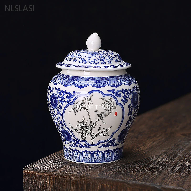 1Pc Chinese Blue and White Porcelain Tea Jar Sealed Moisture-proof Pu 'er Tea Box Tradition Tea Accessories Coffee Container