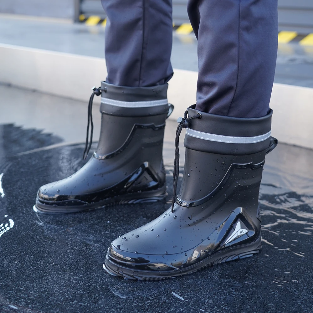 Bottes de pluie homme style britannique chaudes antidérapantes imperméables avec lacets pour automne hiver