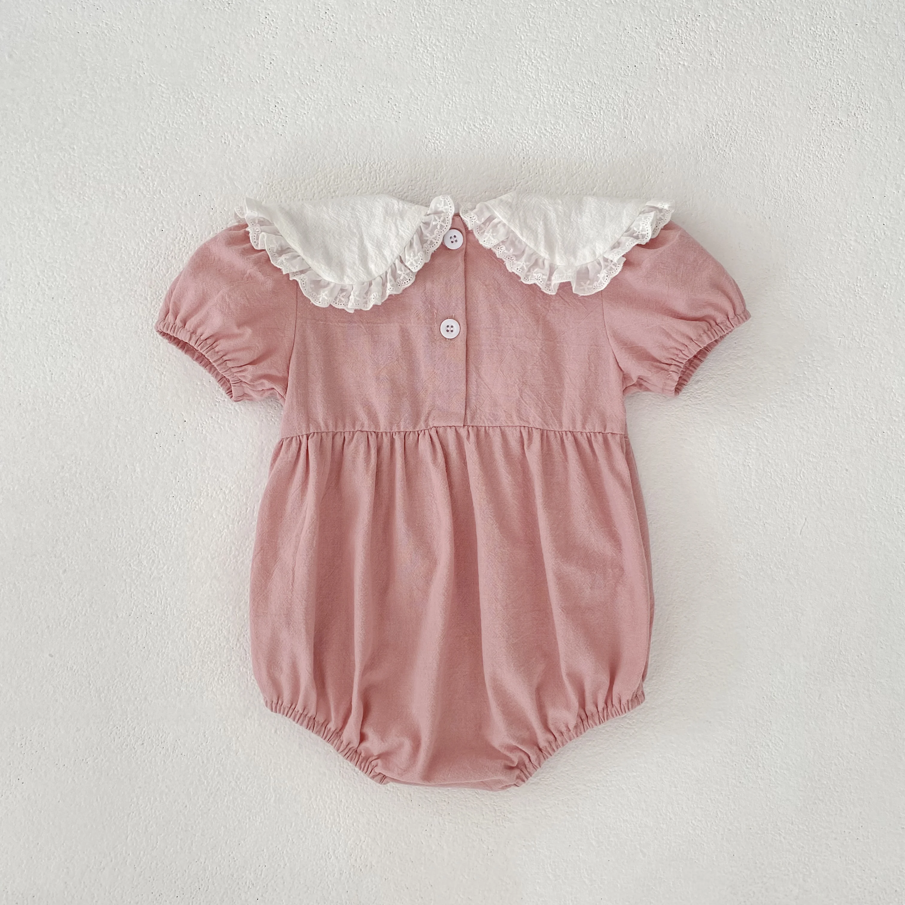 Pelele con encaje dulce para niñas Un Barquito