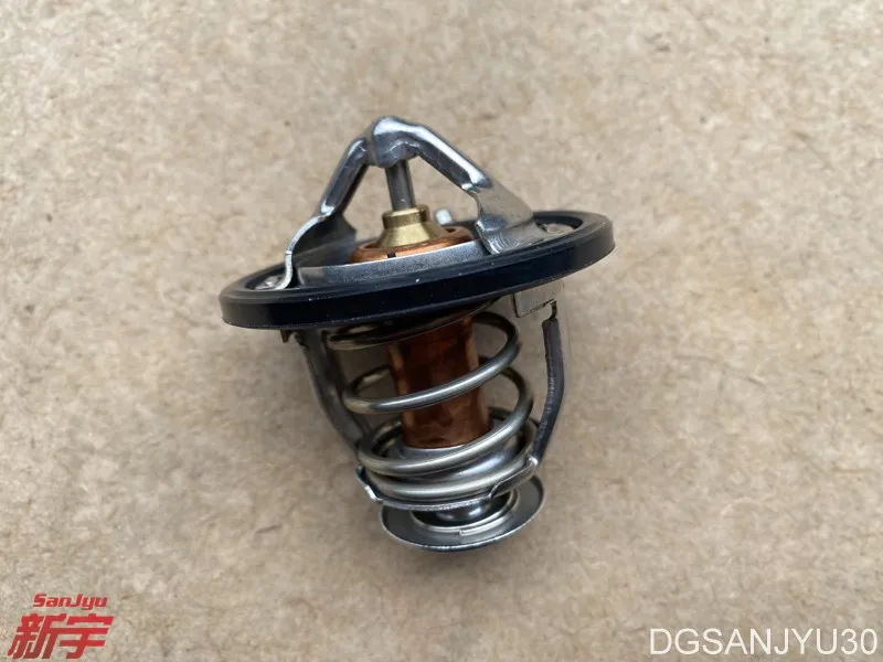 PAJERO V26V36V46V76V66V86V96 L200 K57K77 4M40 4M41 ENGINE THERMOSTAT ME200262 ME191593 76.5&deg;C engine coolant thermostat