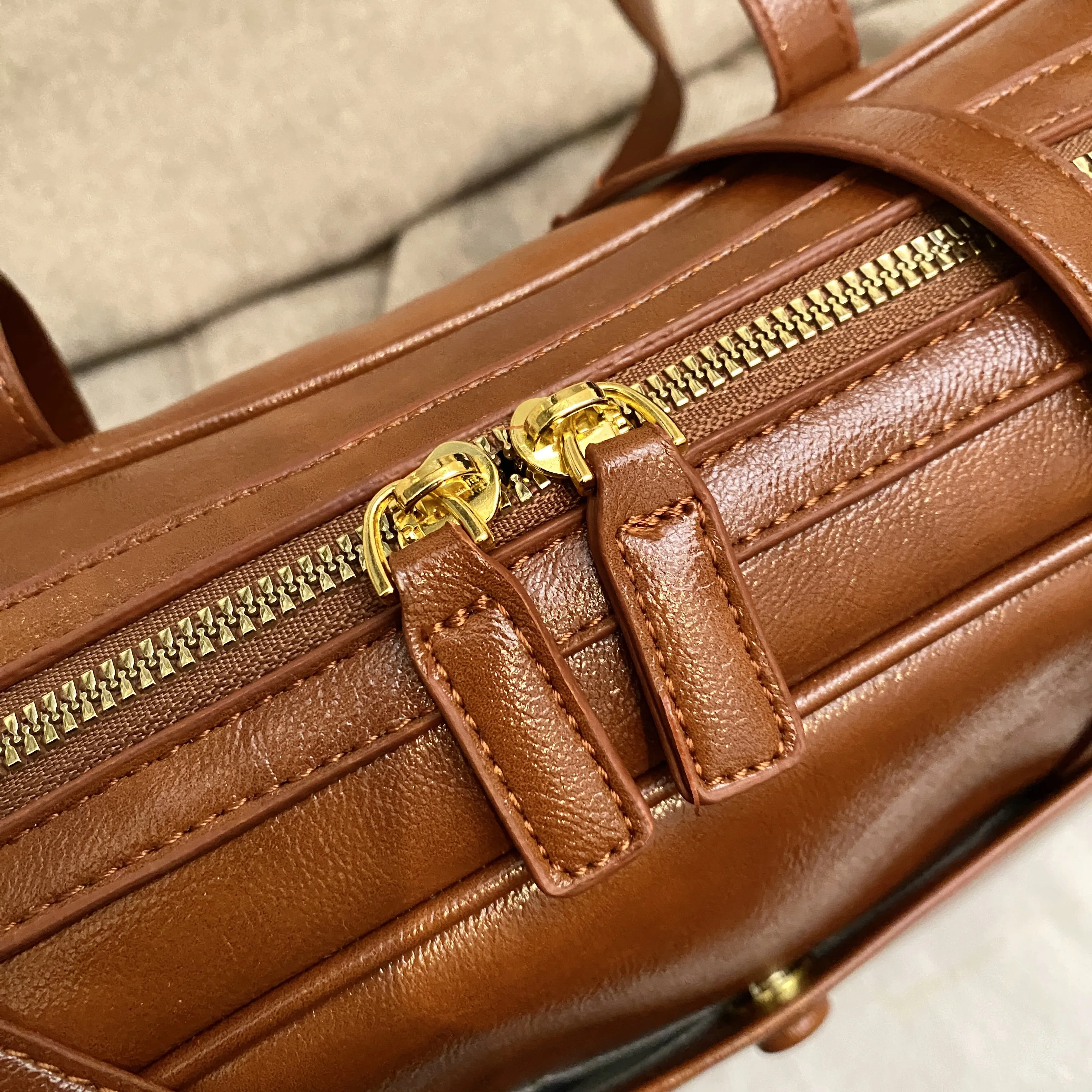 Solid PU Leather Shoulder Bags Women Large Classic Elegant Handbags England Style Vintage Female Casual Totes Bags Fashion