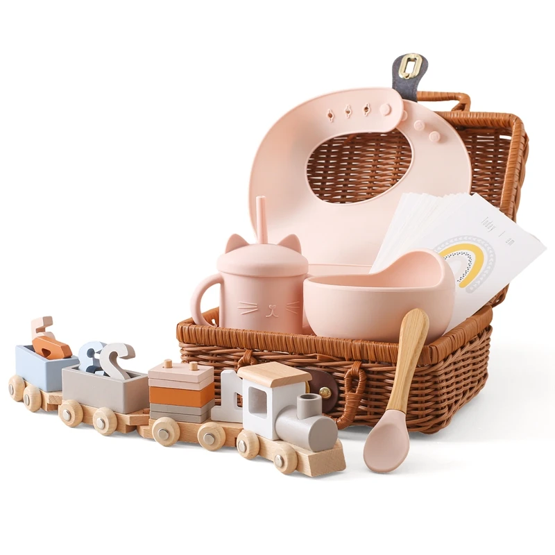 

Baby Retro Train Toy Set Birthday Train Learning Drinking Cup Silicone Bib Set Baby Birth Memorial Set Photography Props Gifts