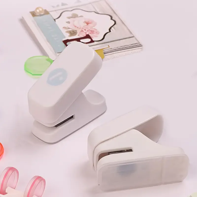 Hole Puncher KW-trio Portable Mushroom Hole Puncher Loose-leaf Disc Ring Binding Cutter T-type Paper Stationery Supplies