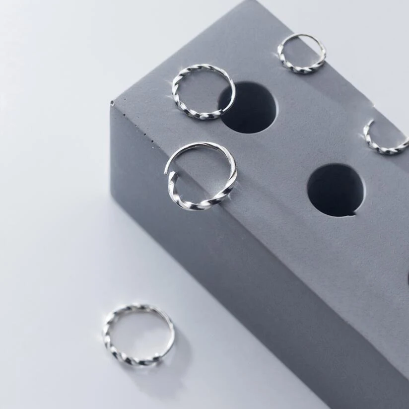 Рисунок 5 - Женские Геометрические серьги-кольца INZATT