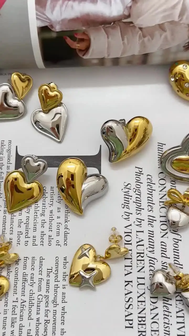 Серьги-гвоздики Uworld золотого тона