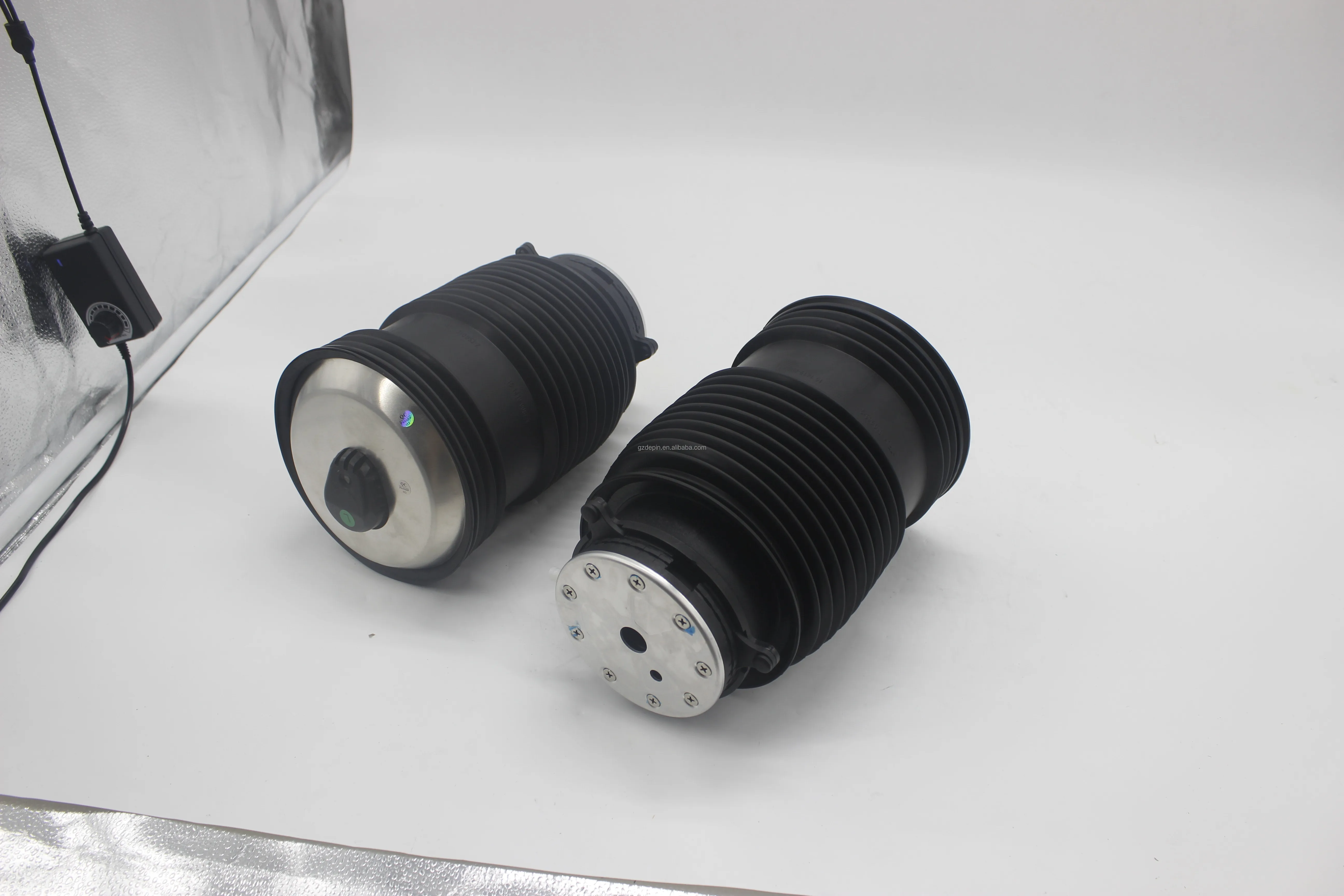 Suspension Pneumatique Arrière Gauche/droite Pour Mercedes - Réf. 2053200125 / 2053200225 - Neuf Sous Emballage