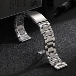 Premium Stainless Steel Watch Strap - Men's & Women's Bracelet Accessory - 22mm (Silver)
