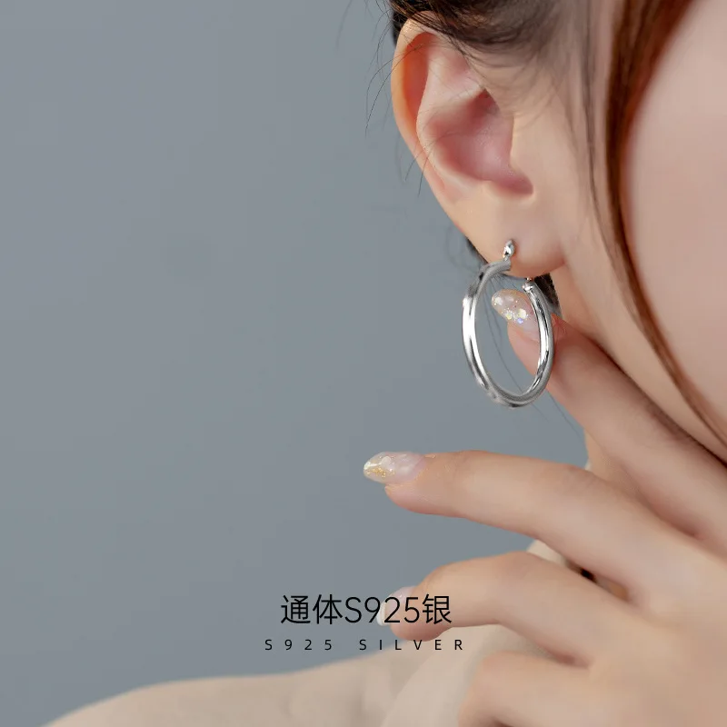

Real 925 Sterling Silver Simple Hoop Earrings Glossy Circle Round Earring Hypoallergenic Jewelry for Women Diameter 30mm