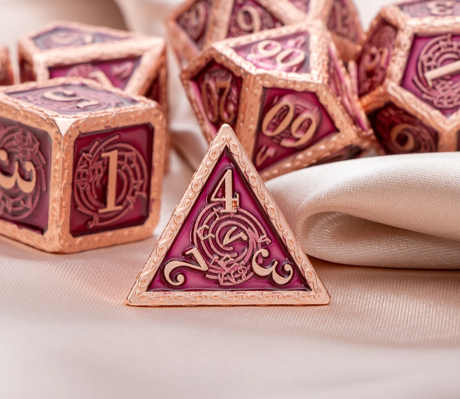 Music DND D20 Dungeon and Dragon Dice Set Metal 6 Sided Polyhedral D&D Dice for Pathfinder RPG Board Games D20 D12 D10 D8 D6 D4 game dice dice set