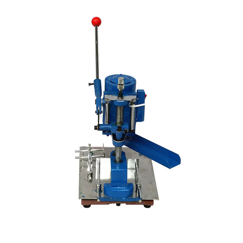 Рисунок 5 - Ручной перфоратор для фотоальбома