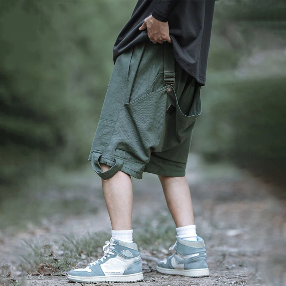 Hip Hop Solid Color Cargo Casual Shorts Multi Pockets Harajuku Retro Shorts Pants Male Streetwear  Ribbon Loose