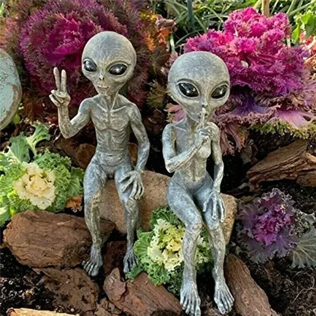 Statue d'alien en résine drôle, décoration de jardin extérieur, Sculpture naine ovni, décoration de bureau pour la maison, Halloween, ornements de noël 2