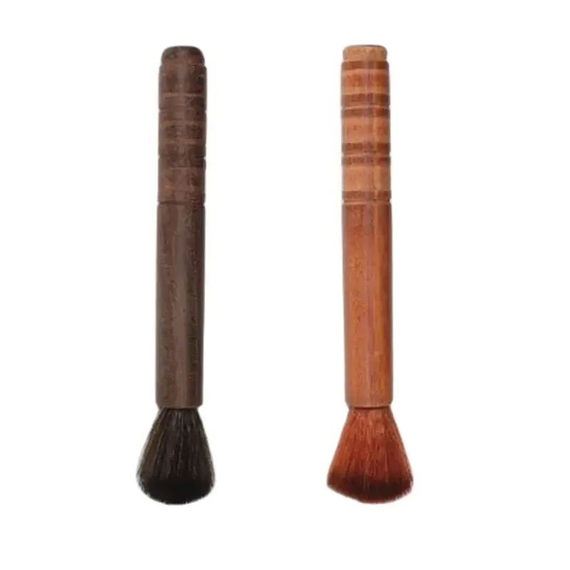 Tea Cleaning Brush Chinese Style Cleaning Brush with Sandalwood Handle 1Pc