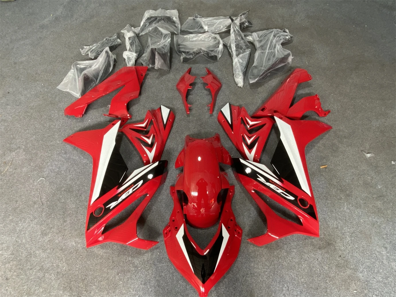

Motorcycle Fairing Kit Suitable for CBR650R 19-22 Years CBR650 2019 2020 2021 2022 Fairing Red Black
