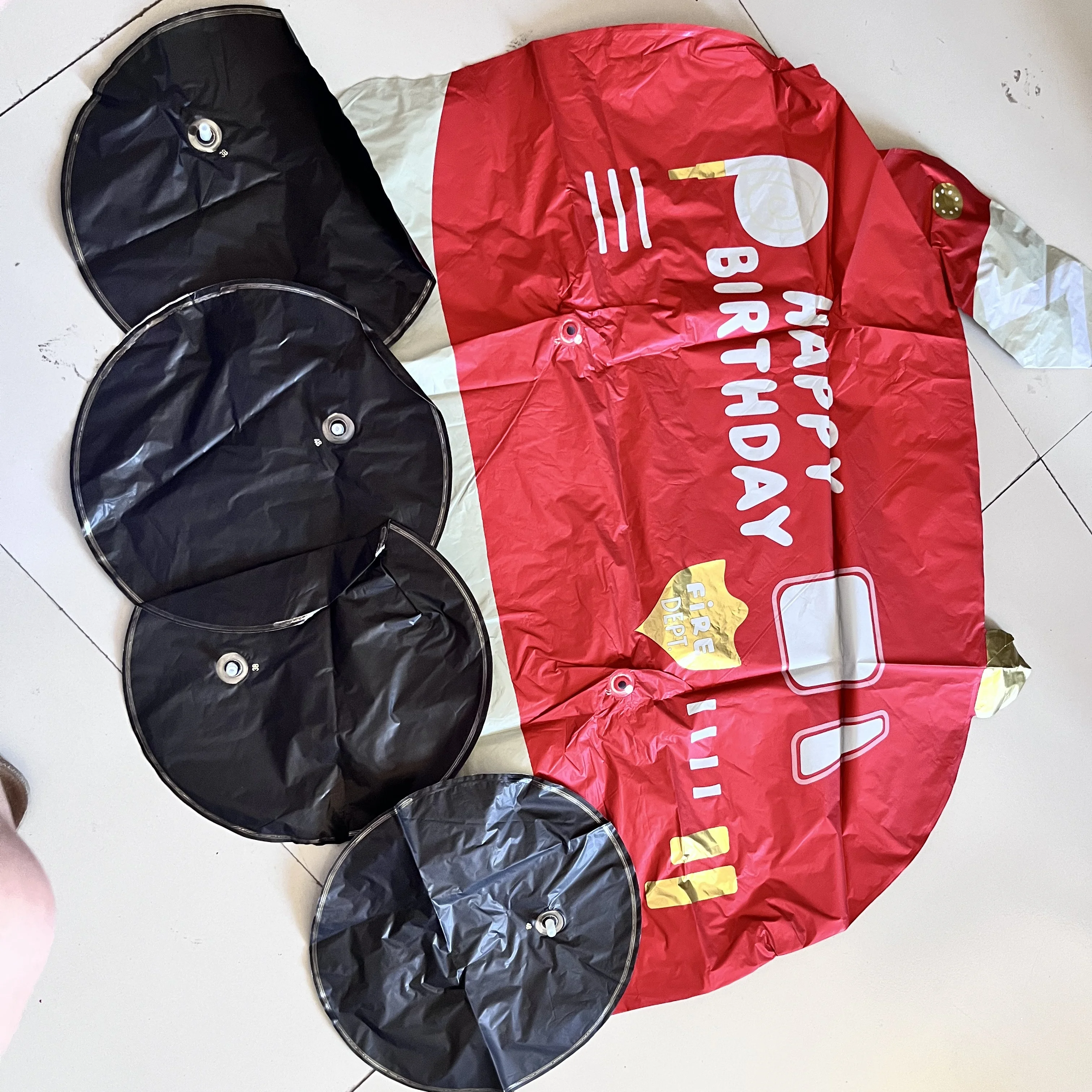 3D-Montage-Set: Mattierte Feuerwehrauto- und Polizeiauto-Dekoration für Jungen- und Kindergeburtstage, stehender Cartoon-Aluminiumfolienballon – Detail 5