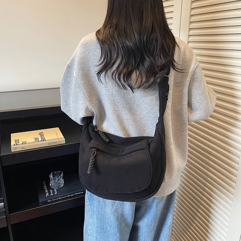 Women Corduroy Crossbody Dumpling Bag Adjustable Strap Large Capacity Shoulder Bag Hobos Crossbody Bag for Travel Hiking Outdoor