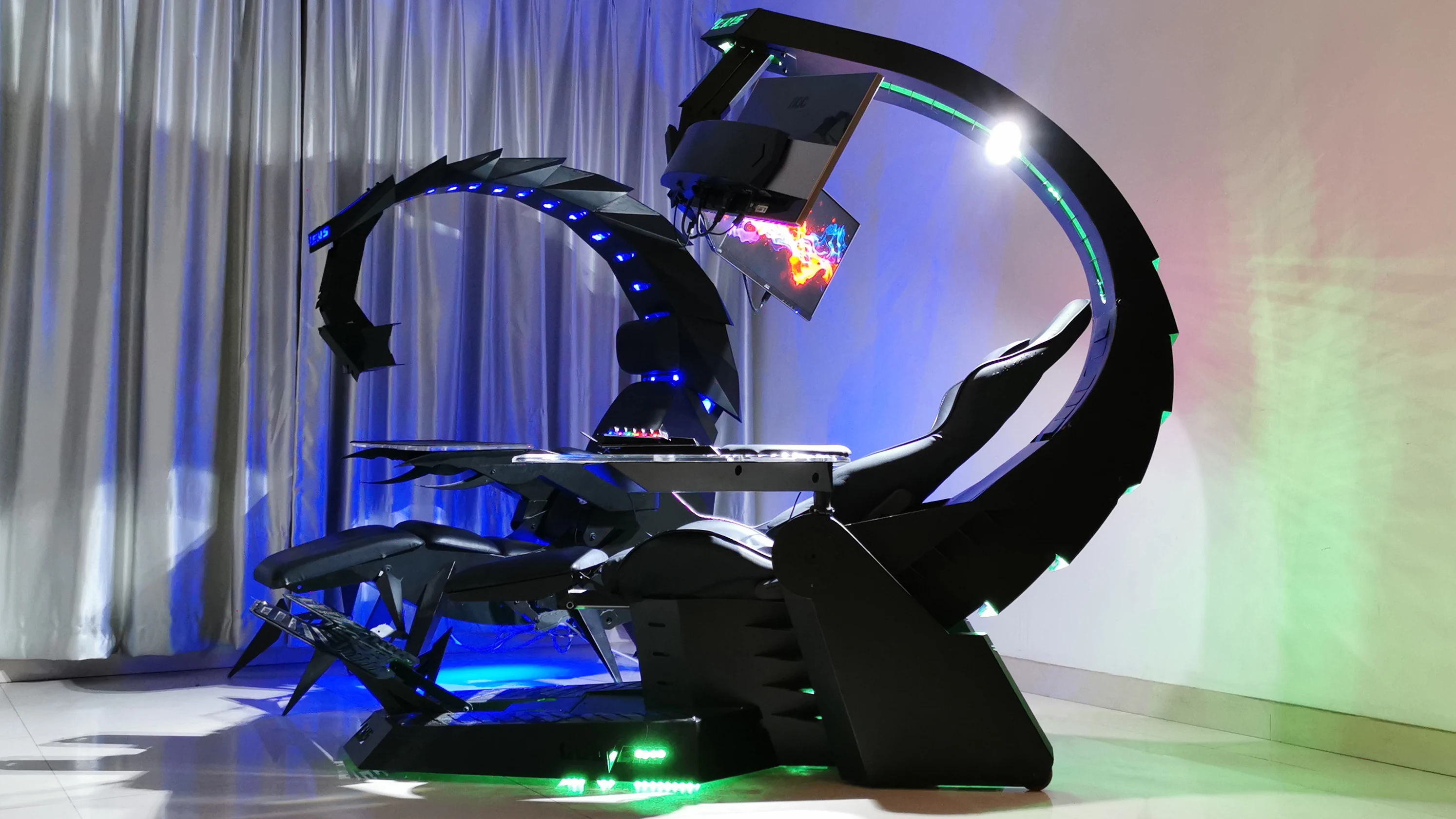 PC Gaming Chair Workstation J20 Veryon with Heat and Massage Cockpit As Predator
