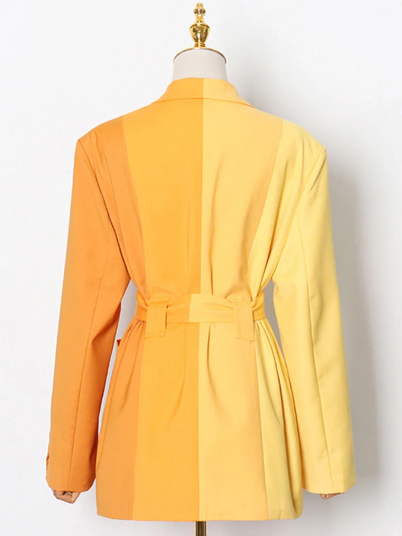 Рисунок 5 - Повседневный блейзер в стиле пэчворк